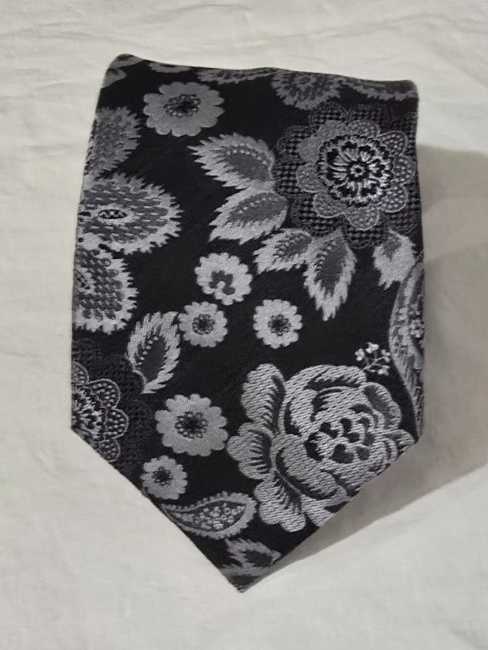 Christian Lacroix 100% Silk Made in Italy Necktie - Black Gray Floral